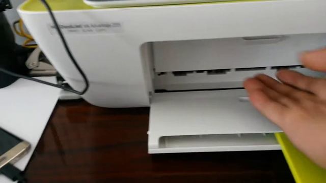 HP Desk Jet Ink Advantage 2135 Cartridge change смотреть онлайн