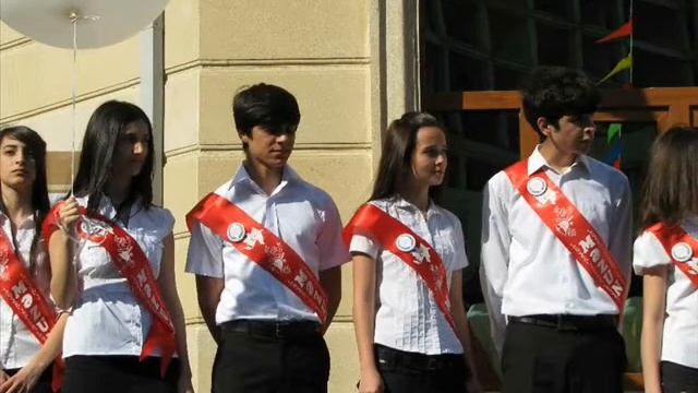 R1family-школа имени академика Зарифы Алиевой смотреть онлайн