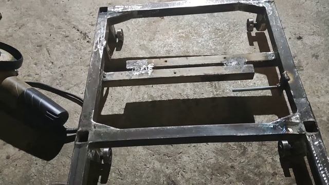 Апилифт, тележка пасечника своими руками. Конструкция апилифта. смотреть онлайн