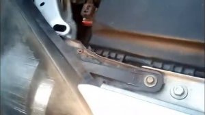 ЗАМЕНА ЛАМП ДАЛЬНЕГО И БЛИЖНЕГО СВЕТА НА ОПЕЛЬ АСТРА Н...109серия