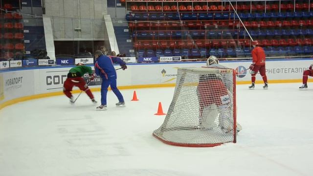 Тренировка ЦСКА перед серией со СКА смотреть онлайн