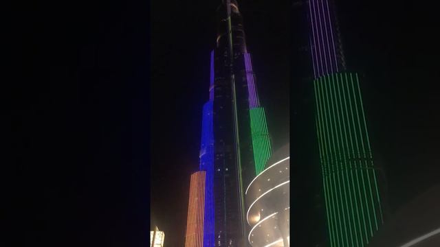 Самое высокое и красивое здание в Мире смотреть онлайн