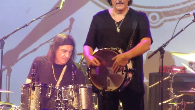 Drum Wars | Carmine & Vinny Appice Solo Hey Everybody/Snare Guitar | Sellersville, PA 2020-02-06