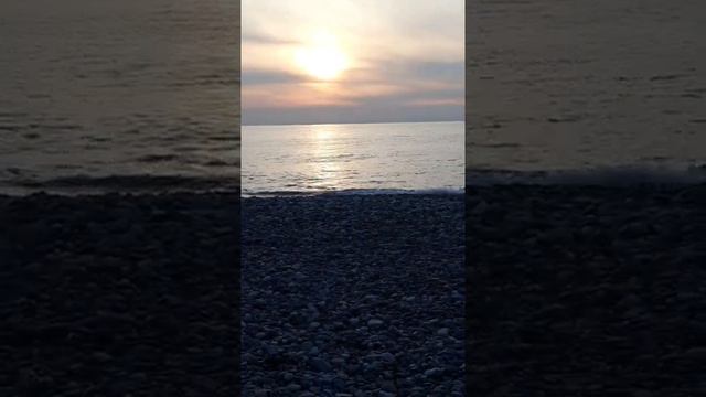 #малиновыйзакат#море#вечер#песок#пляж смотреть онлайн
