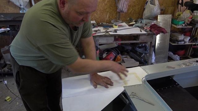 #4 Работа с алюминием в лодке, самоотливной транец и накладки на корпус. Рулевая колонка и банкетка смотреть онлайн