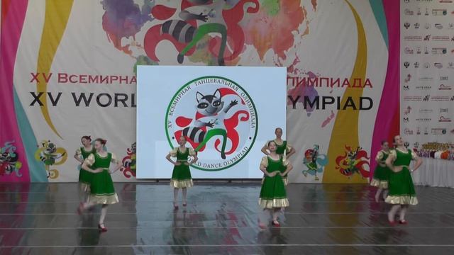 НАРОДНЫЙ АНСАМБЛЬ ТАНЦА ХОРОШЕЕ НАСТРОЕНИЕ. ЮНИОРЫ МАЛАЯ ГРУППА. ПРОХОДОЧКА смотреть онлайн