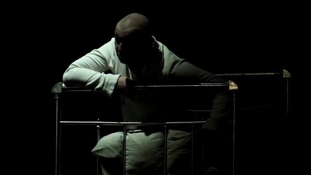 «Калека с Инишмана» ‒ спектакль Театр «У Моста» смотреть онлайн