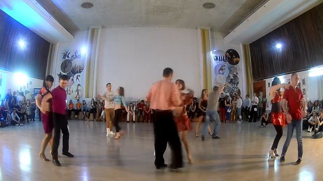 01 Bachata couples Novice Отборочный тур 3 заход. ZnB Competition 2018 смотреть онлайн