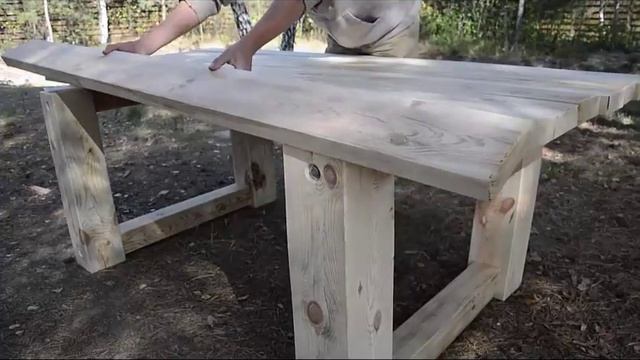 Оригинальный деревянный столик из старых досок СВОИМИ РУКАМИ смотреть онлайн