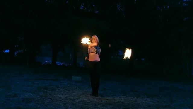 Fire Poi Flow смотреть онлайн
