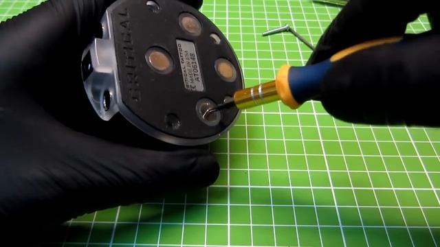 Critical ATOM - первый ремонт и первый взгляд изнутри / Critical Atom first repair смотреть онлайн