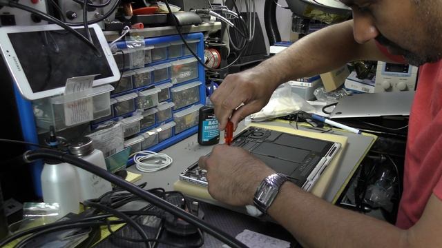 APPLE MACBOOK AIR A1466 GENUINE BATTERY REPLACEMENT AN TIPS