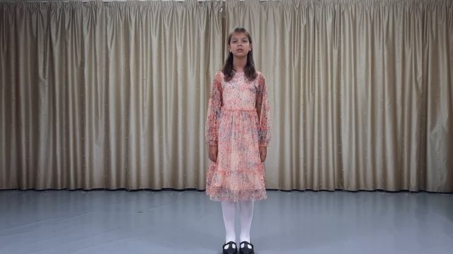 Стихотворение "Не смейте забывать учителей" смотреть онлайн