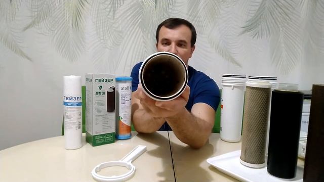 Замена картриджей фильтра Гейзер после года эксплуатации. Нужно ставить фильтр или нет? смотреть онлайн