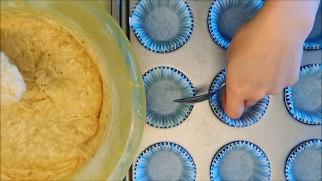 Как приготовить БАНАНОВЫЕ КЕКСЫ С ШОКОЛАДОМ смотреть онлайн