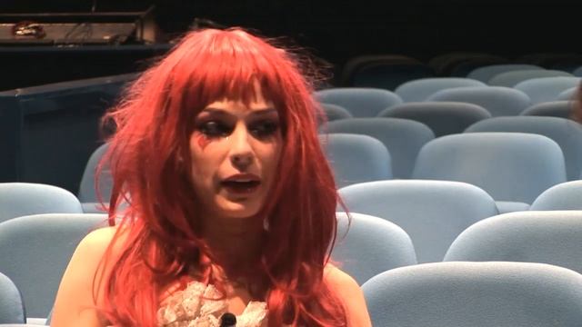 Emilie Autumn Interview: Holding the Key to the Asylum 720p смотреть онлайн