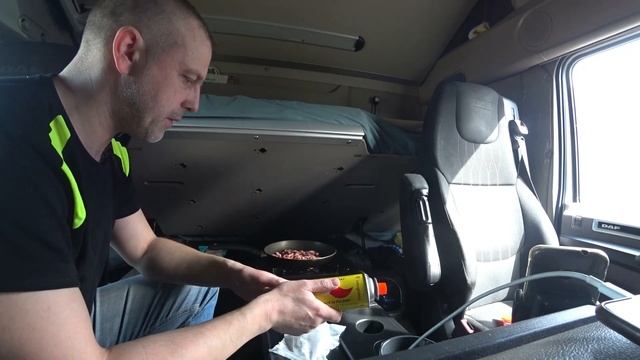 ВЛОГ, КУХНЯ ДАЛЬНОБОЙЩИКА / ЗАВТРАК смотреть онлайн