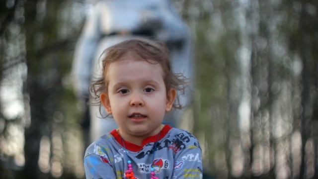 Помните.. Отрывок из поэмы Роберта Рождественского Реквием смотреть онлайн