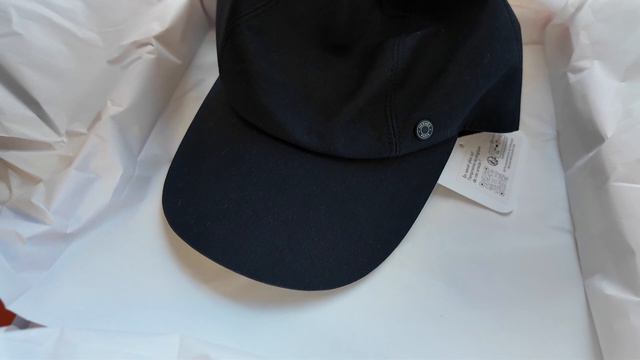 Парижский шик: Почему я обожаю бренд Chrome Hearts? История бренда и его создателей. смотреть онлайн