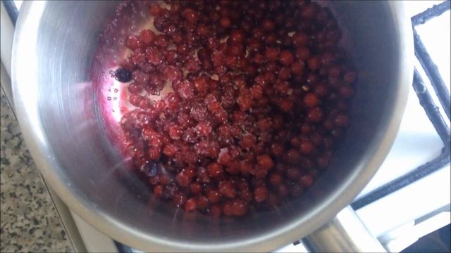 Утиная грудка магре с брусничным соусом смотреть онлайн