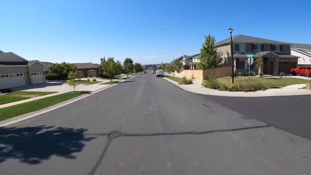 Mercane WideWheel Pro Updated Review. Great 1000 Watt E-Scooter - 25 MPH Urban Fun смотреть онлайн