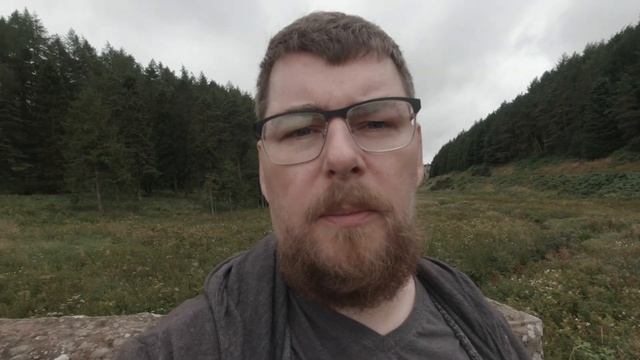 In the scottish hills with Fuji GFX 100s смотреть онлайн