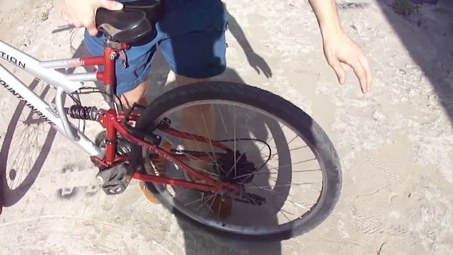 Как заработать на продаже Б/у велосипедов | От студента до миллионера - Часть 2 смотреть онлайн