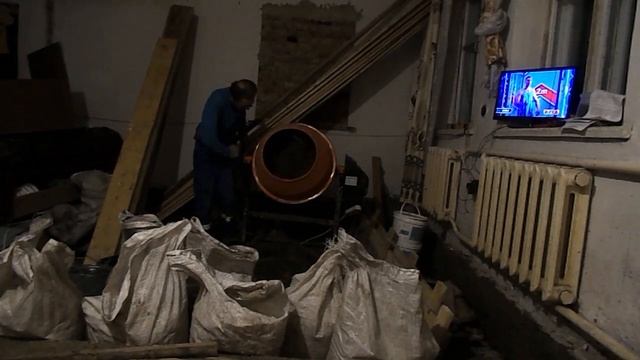 Заливаем пол опилкобетоном смотреть онлайн