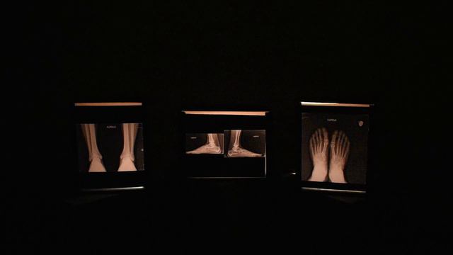 INSTALACIÓN 'PLOT TWIST' by Alfonso Molina смотреть онлайн