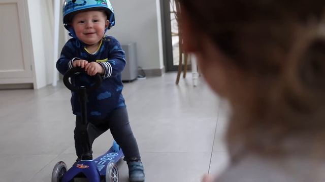 Play for Life | Grab The Teddy | Micro Scooters смотреть онлайн