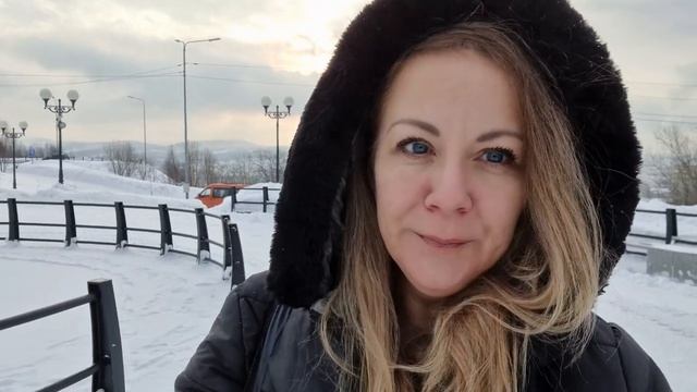 Life Beyond the Arctic Circle in Russia ? Murmansk ? 2000 km from Moscow ❄️ смотреть онлайн