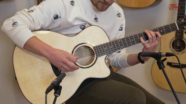 Lakewood M50 Custom Quilted Maple played by Maarten Dispa | Demo смотреть онлайн