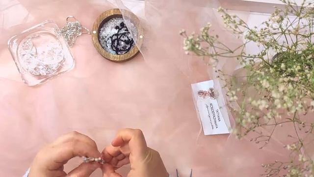 КАК СДЕЛАТЬ свадебное украшение для волос из проволоки и бусин СВОИМИ РУКАМИ live process смотреть онлайн