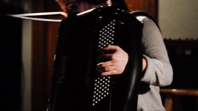 Alicia Baker // Accordion World Champ @ Varsity House Coffeshop смотреть онлайн