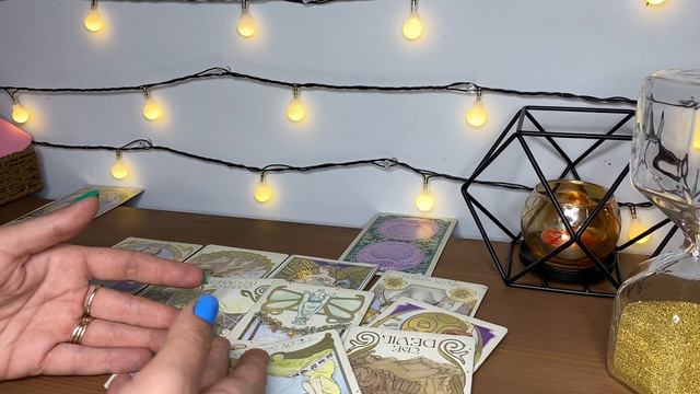 ЧТО ОН ПОНЯЛ НАСЧЁТ ТЕБЯ?! (Три варианта) #таро#амелиягадание смотреть онлайн