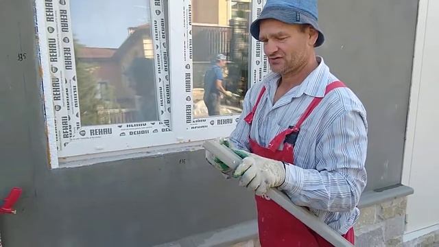 Монтаж декоративного элемента на фасаде дома смотреть онлайн