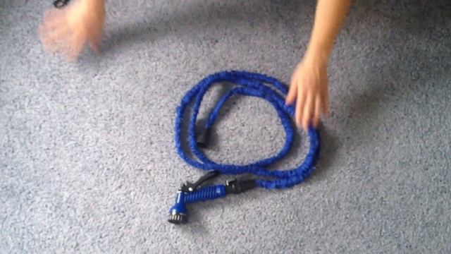 Растягивающийся шланг для полива XHose