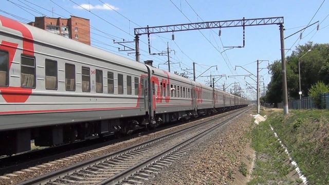 ЭП1М-413 с поездом №310 Воркута — Адлер смотреть онлайн