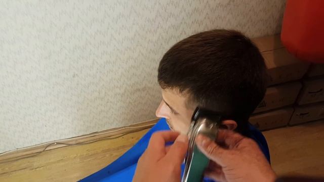 мужская стрижка ENZO EN-1919 и VITEK-667