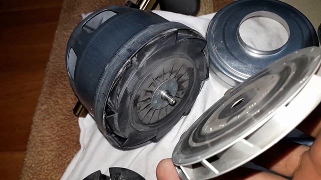 Bosch Sphera 30 2000W Elektrikli süpürge tamiri - Bilgi Sebili смотреть онлайн