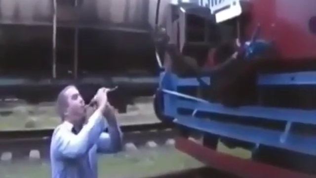 Спасибо РЖД в Твиттере «Араааабская ночь Волшебный востооооок https t co OeCE смотреть онлайн