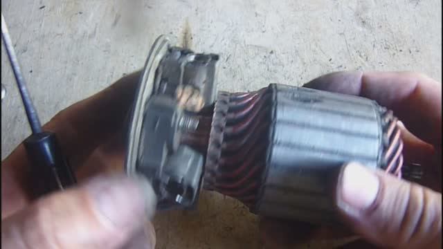 Замена щеток стартера, как просто вставить щетки в ротор смотреть онлайн