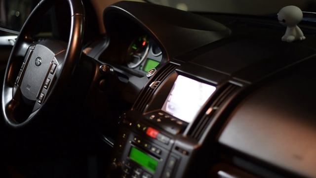 эстетическое наслаждение LR Freelander 2 смотреть онлайн