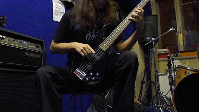 Bass Ibanez 5 strings смотреть онлайн