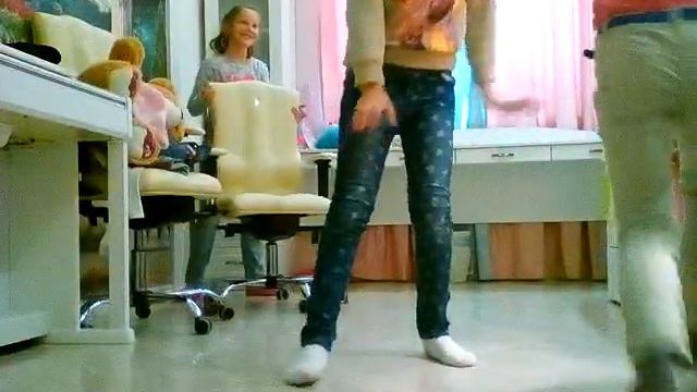 Играем в жмурки с Дианой с 100 5 смотреть онлайн
