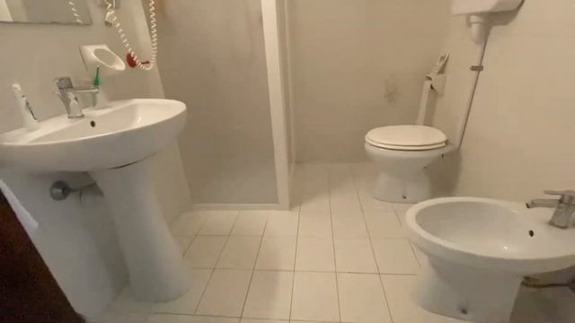 #Озеро Гарда #Отель Centro Vacanze La Limonaia в #Лимоне суль Гарда. #Италия. смотреть онлайн