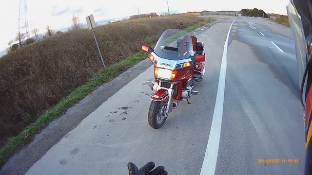 Снова в строю. Honda Gold  Wing 1985 г .