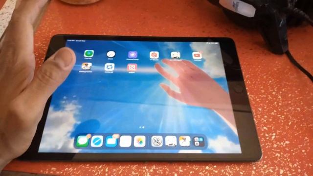 iPad 9 in 2023 after using 1 year | iPad 9 GENERATION REVIEW AFTER ONE YEAR | Full Detailed Review смотреть онлайн