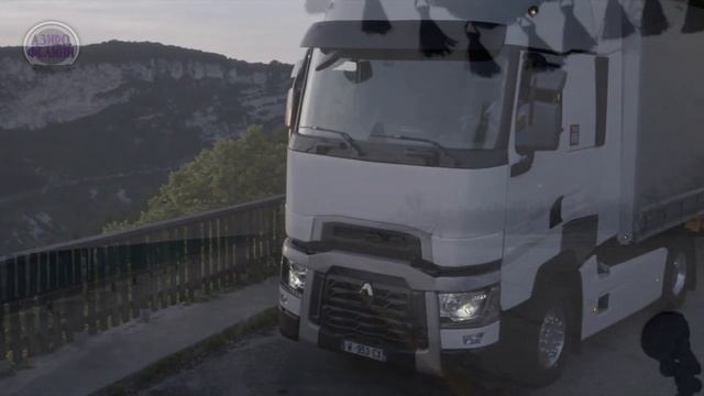 Дальнобойщик мой.Ольга Корнеева.Душевная песня! Послушайте!...и Renault. смотреть онлайн