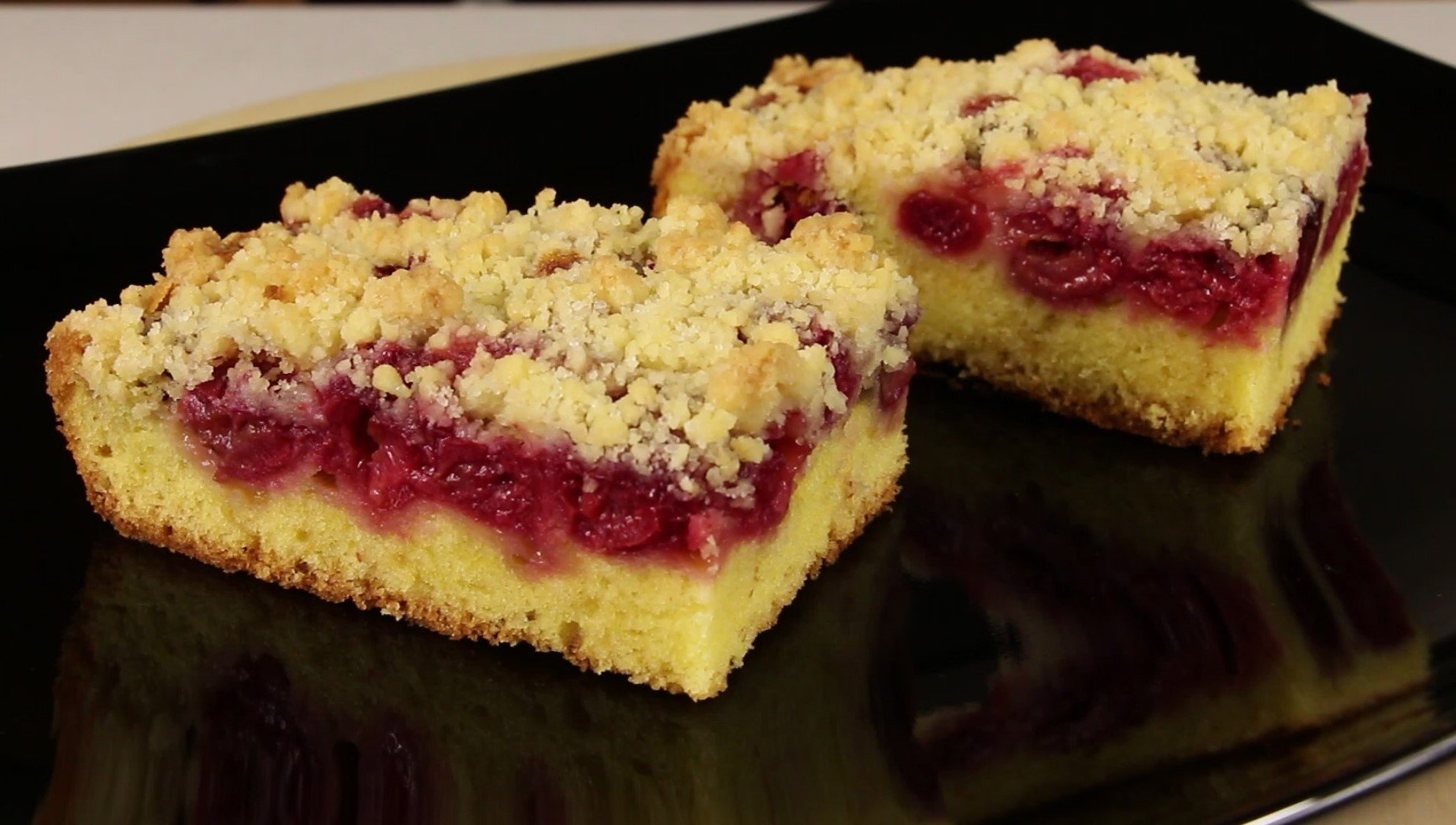 РЕЦЕПТ ЭТОГО ПИРОГА БУДУТ ПРОСИТЬ ВСЕ!!! Пирог с Вишней и Штрейзелем! смотреть онлайн